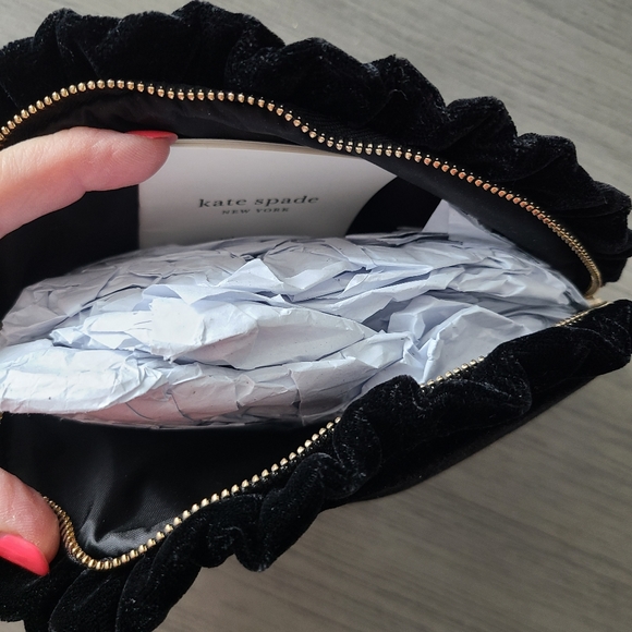 NWOT - Kate Spade Large Cosmetic Case 💄 - Picture 6 of 13
